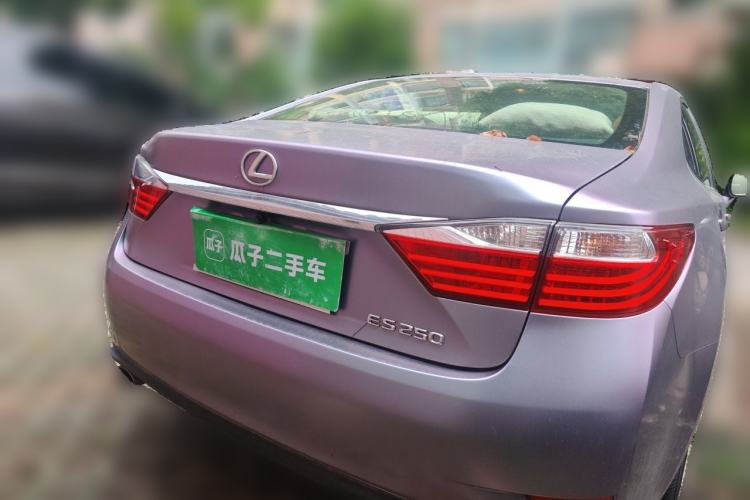 Used Lexus ES 2014 250 Elite Edition Rear