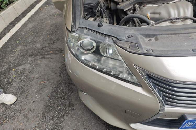 Used Lexus ES 2014 250 Elite Edition Right Front Headlight
