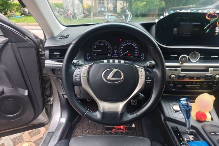 Used Lexus ES 2014 250 Elite Edition Steering Wheel