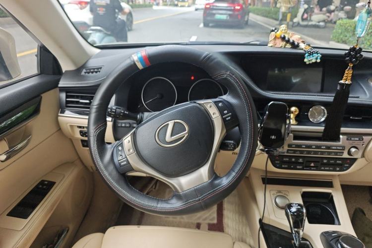 Used Lexus ES 2014 250 Elite Edition Steering Wheel