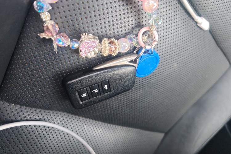Used Lexus ES 2014 250 Elite Edition Vehicle Key