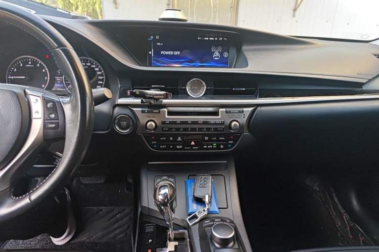 Used Lexus ES 2014 250 Elite Edition Audio And AC Panel