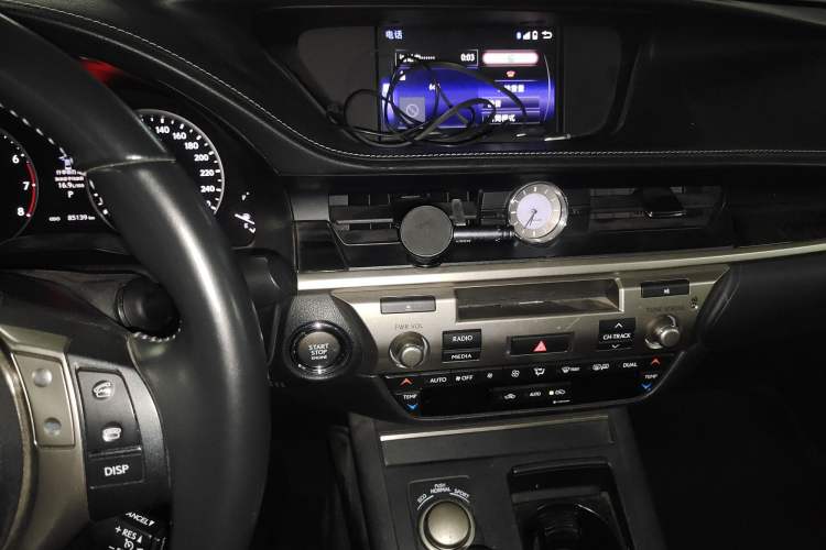 Used Lexus ES 2014 250 Elite Edition Audio And AC Panel