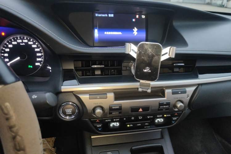Used Lexus ES 2014 250 Elite Edition Audio And AC Panel