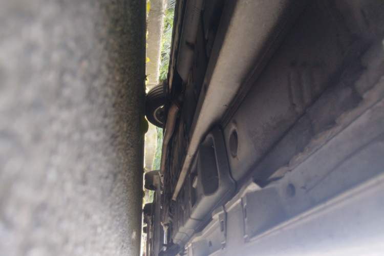 Used Lexus ES 2014 300h Elite Edition Chassis Front Left