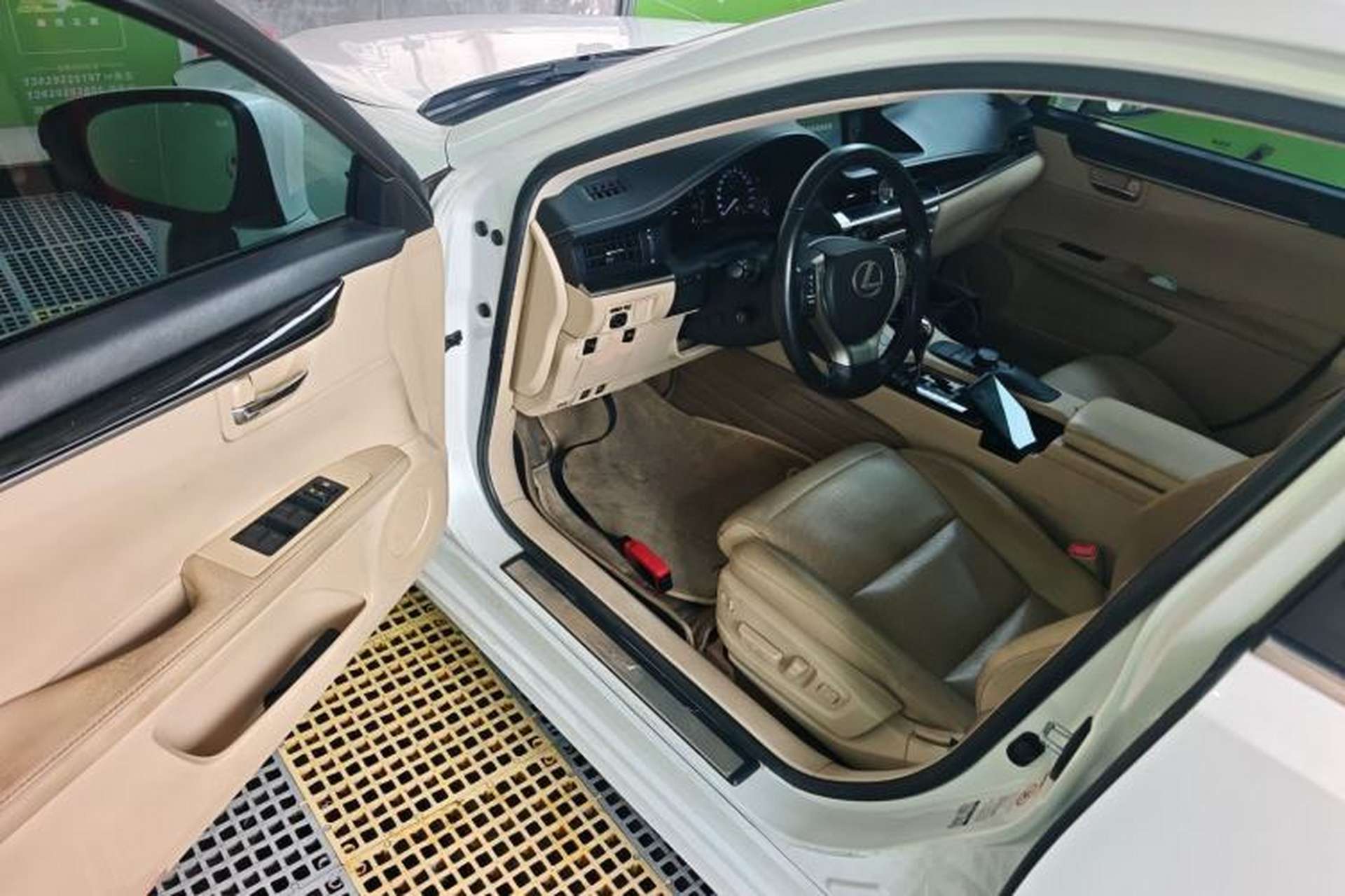 Used Lexus ES 2014 250 Elite Edition Driver Seat
