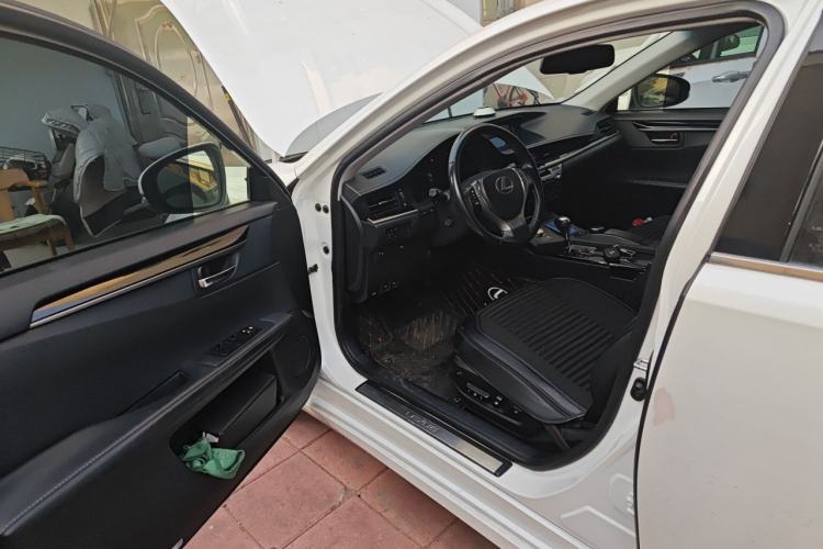Used Lexus ES 2014 250 Elite Edition Driver Seat