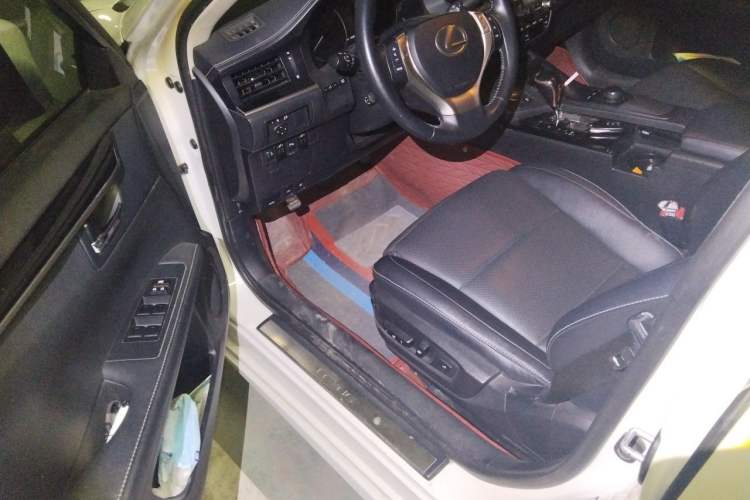 Used Lexus ES 2014 250 Elite Edition Driver Seat
