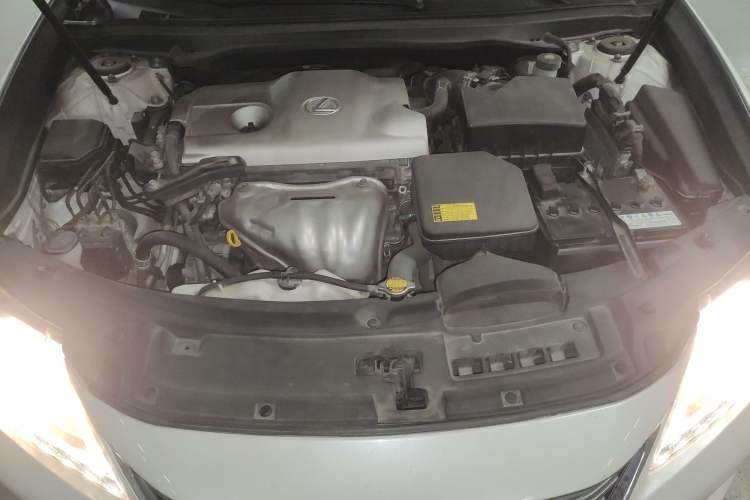 Used Lexus ES 2014 250 Elite Edition Engine Bay