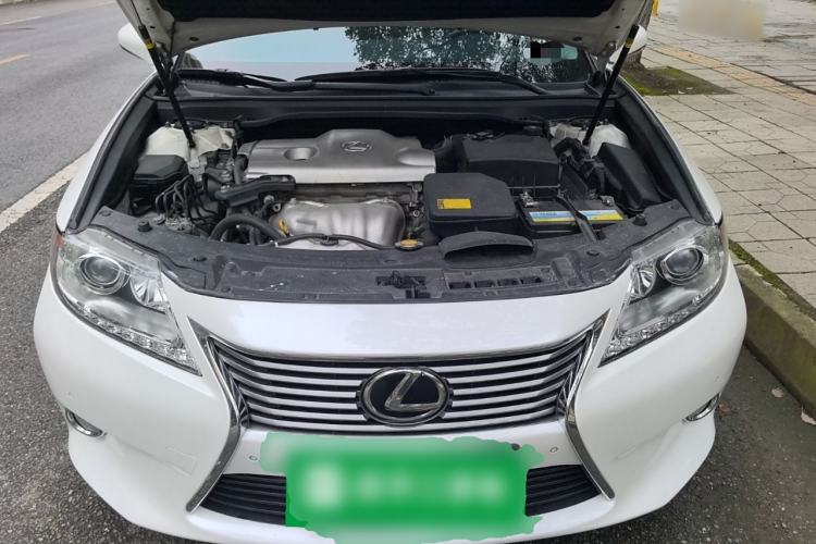 Used Lexus ES 2014 250 Elite Edition Engine Bay