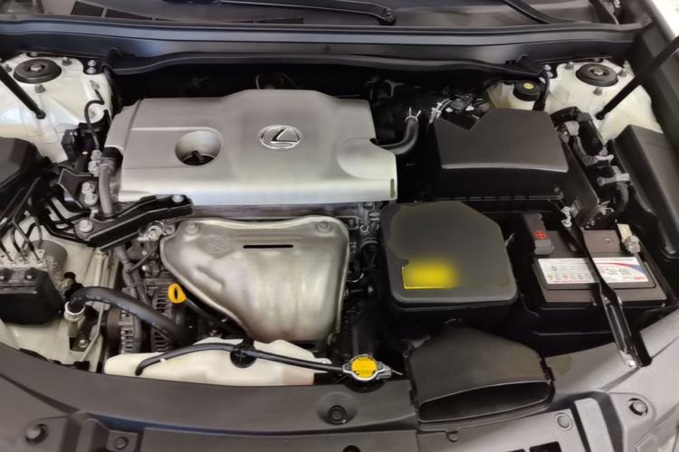 Used Lexus ES 2014 250 Elite Edition Engine Bay