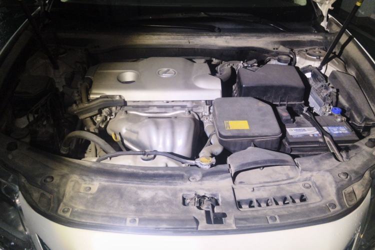 Used Lexus ES 2014 250 Elite Edition Engine Bay