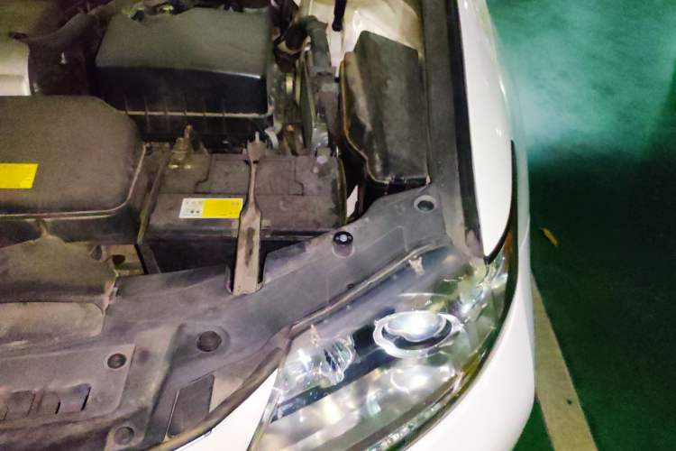 Used Lexus ES 2014 250 Elite Edition Engine Bay Left