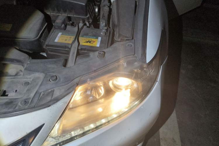 Used Lexus ES 2014 250 Elite Edition Engine Bay Left