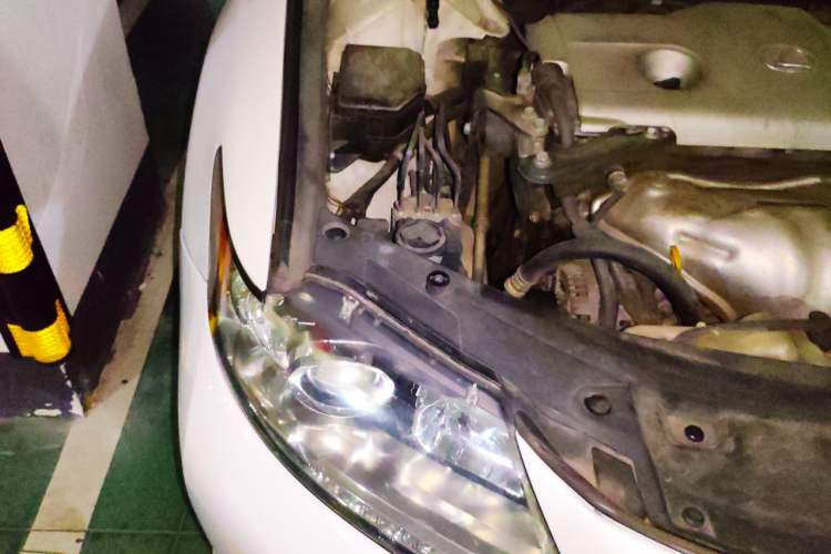 Used Lexus ES 2014 250 Elite Edition Engine Bay Right