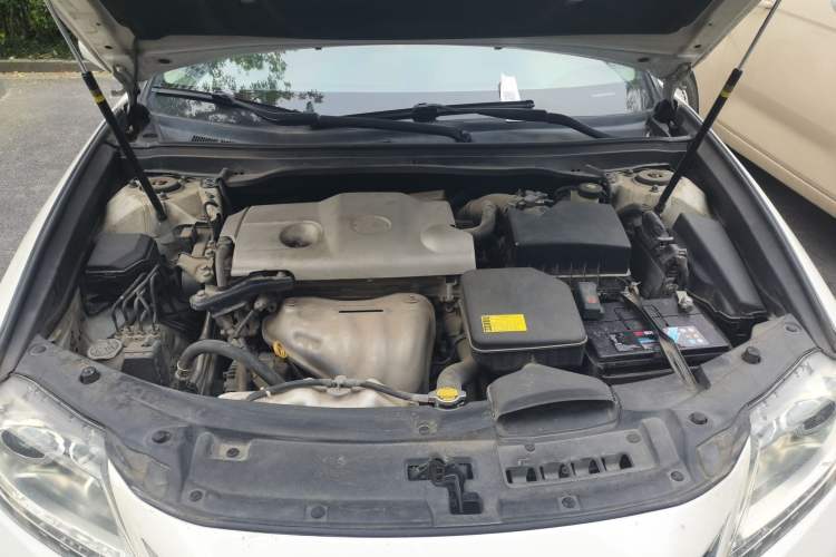 Used Lexus ES 2014 250 Elite Edition Engine Bay