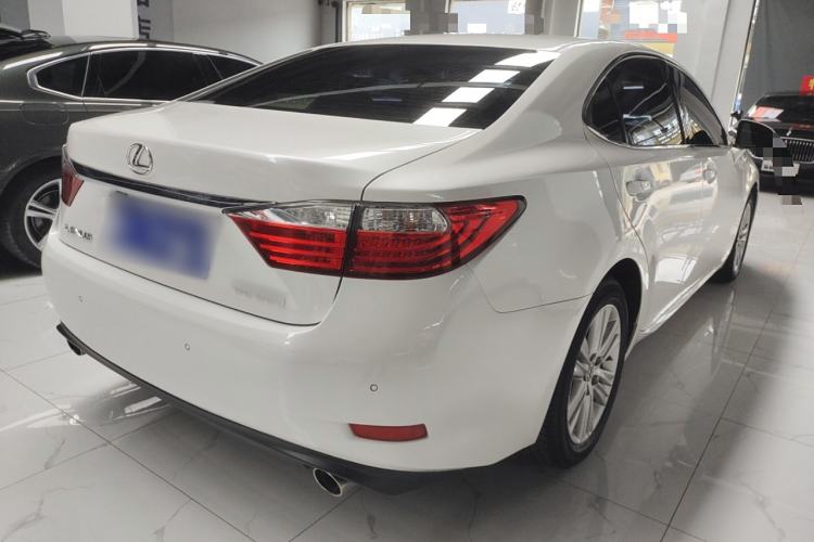 Used Lexus ES 2014 250 Elite Edition Exterior 3