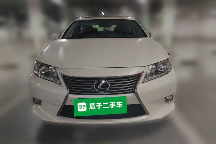 Used Lexus ES 2014 250 Elite Edition Front