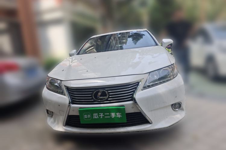 Used Lexus ES 2014 250 Elite Edition Front