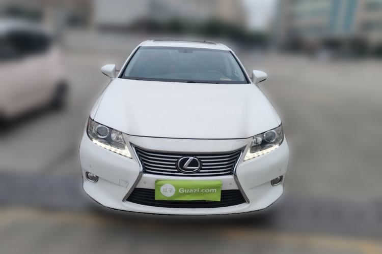 Used Lexus ES 2014 250 Elite Edition Front