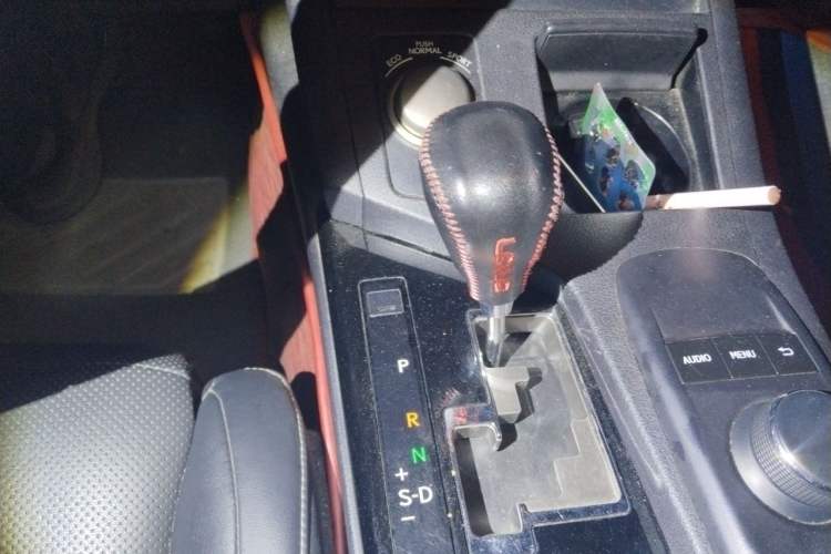 Used Lexus ES 2014 250 Elite Edition Gear Lever