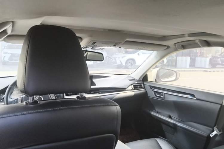 Used Lexus ES 2014 250 Elite Edition Headliner