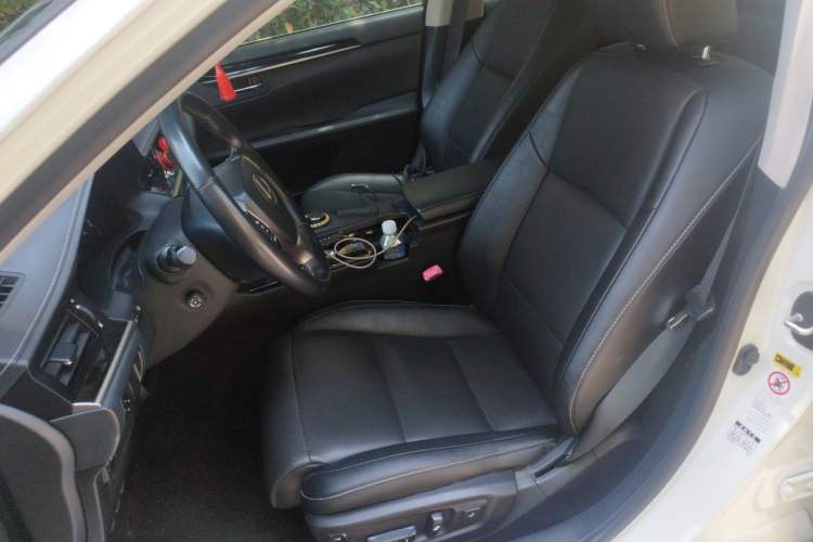 Used Lexus ES 2014 300h Elite Edition Left Front Seat