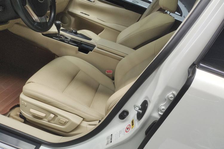 Used Lexus ES 2014 250 Elite Edition Left Front Seat