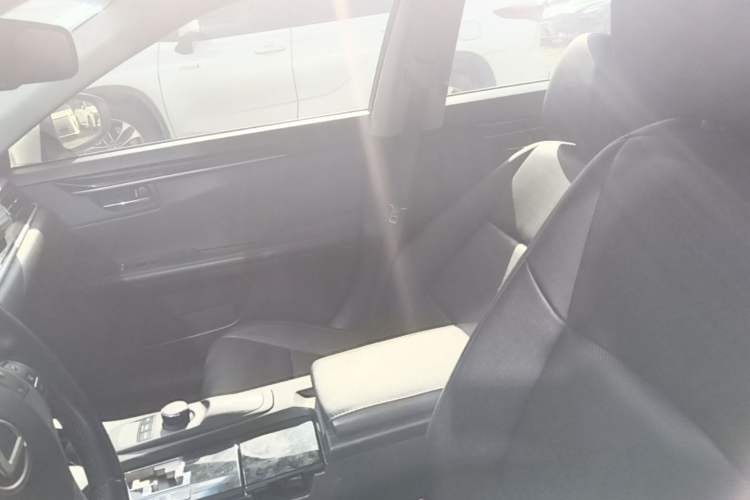 Used Lexus ES 2014 250 Elite Edition Left Front Seat