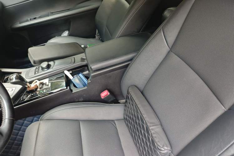 Used Lexus ES 2014 250 Elite Edition Left Front Seat