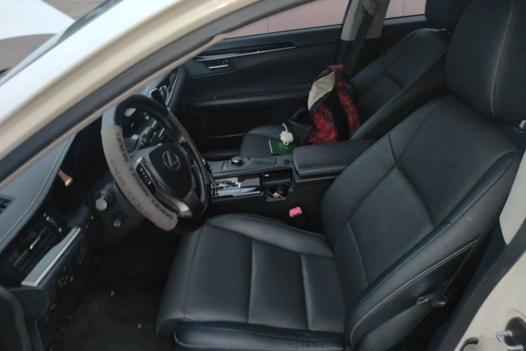 Used Lexus ES 2014 250 Elite Edition Left Front Seat