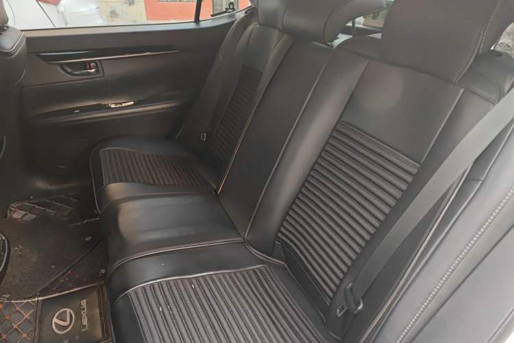 Used Lexus ES 2014 250 Elite Edition Left Rear Seat