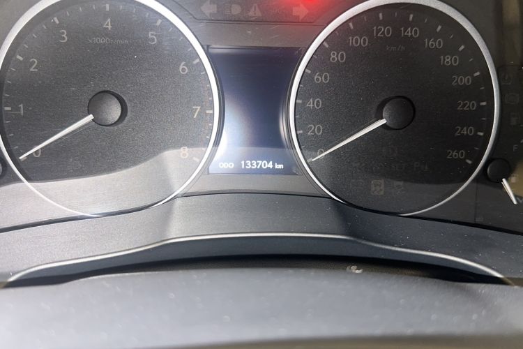 Used Lexus ES 2014 250 Comfort Edition Odometer Close Up