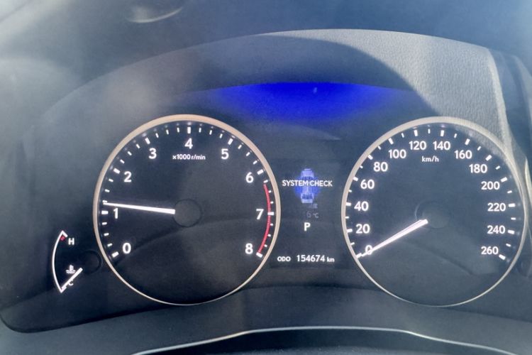 Used Lexus ES 2014 250 Elite Edition Odometer Close Up