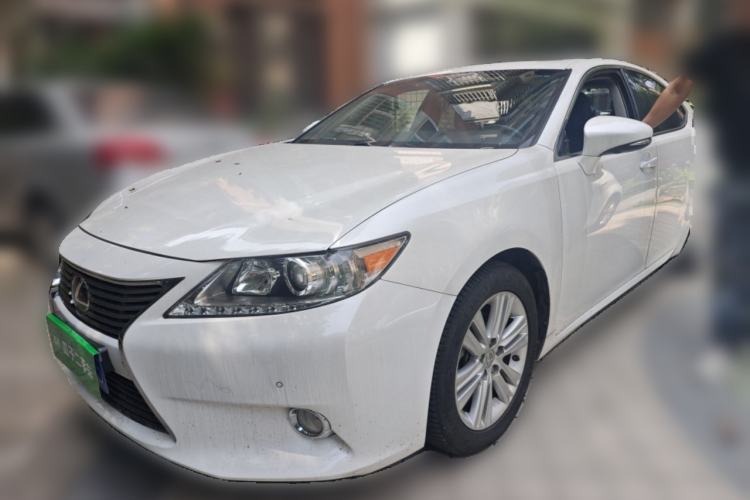Used Lexus ES 2014 250 Elite Edition Guazi used car, China used car export, Used car for sale, Used  cars, Cheapest cars for sale
