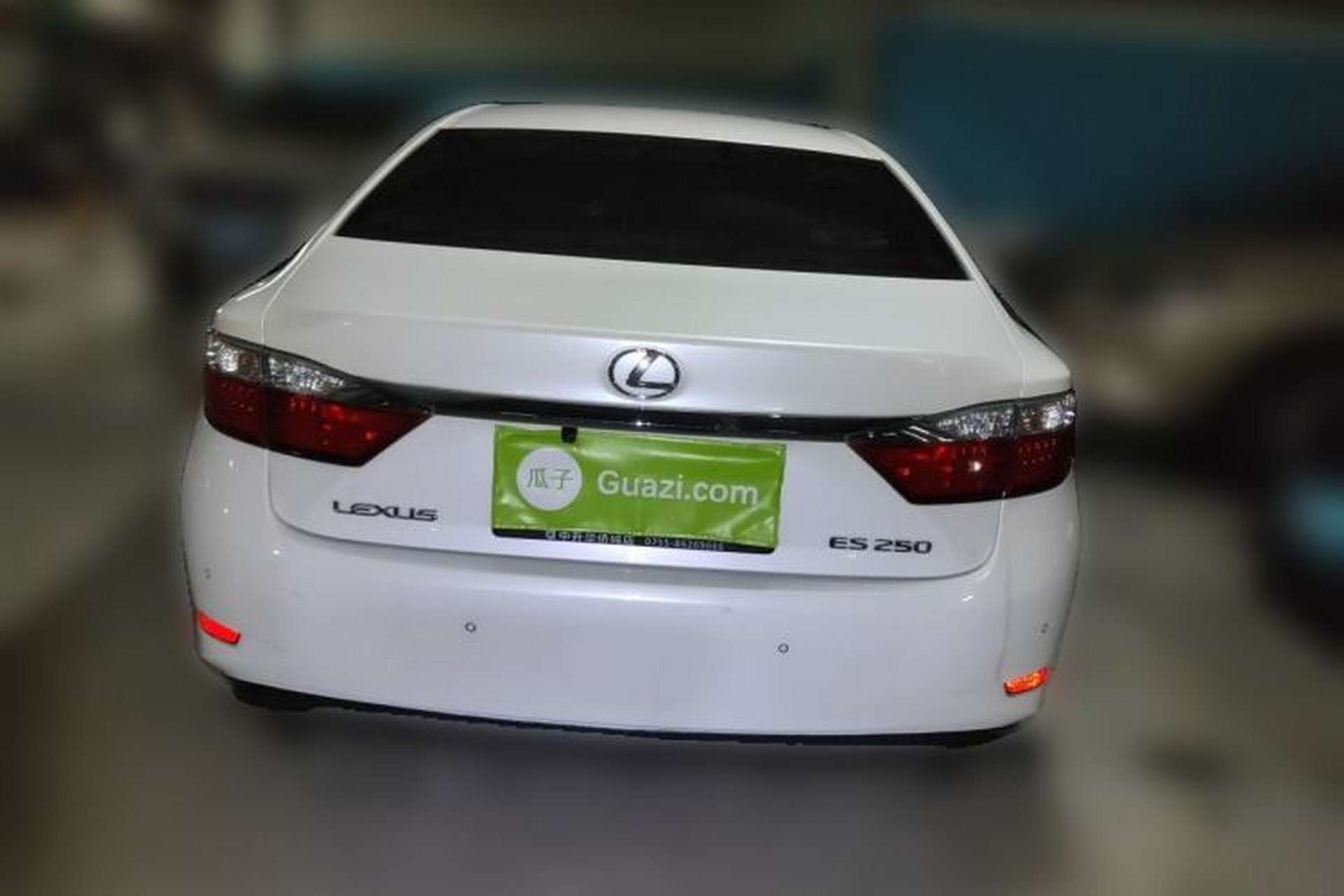 Used Lexus ES 2014 250 Elite Edition Rear