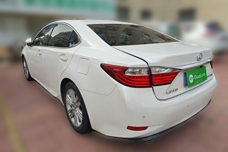 Used Lexus ES 2014 250 Elite Edition Rear Left 45 Deg