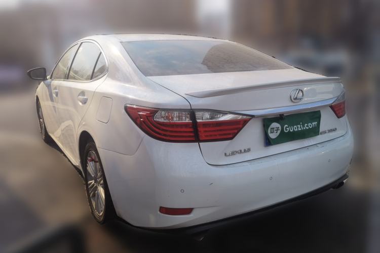 Used Lexus ES 2014 250 Elite Edition Rear Left 45 Deg