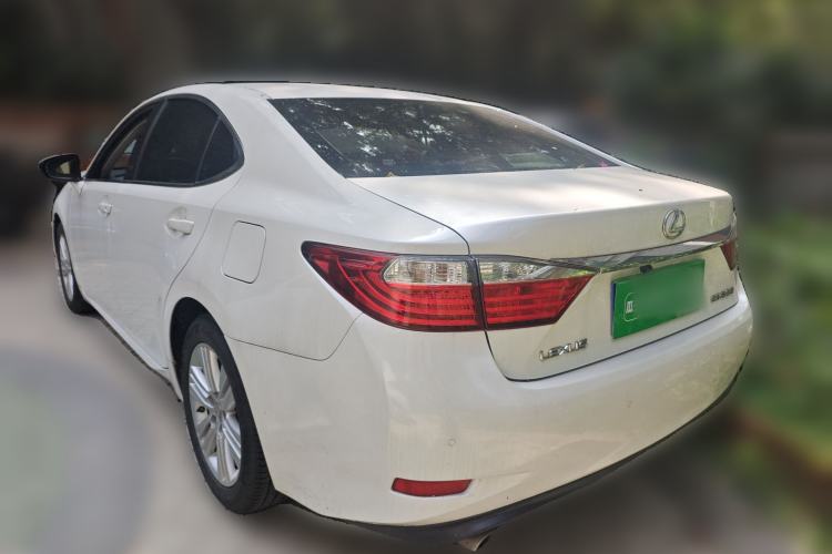 Used Lexus ES 2014 250 Elite Edition Rear Left 45 Deg