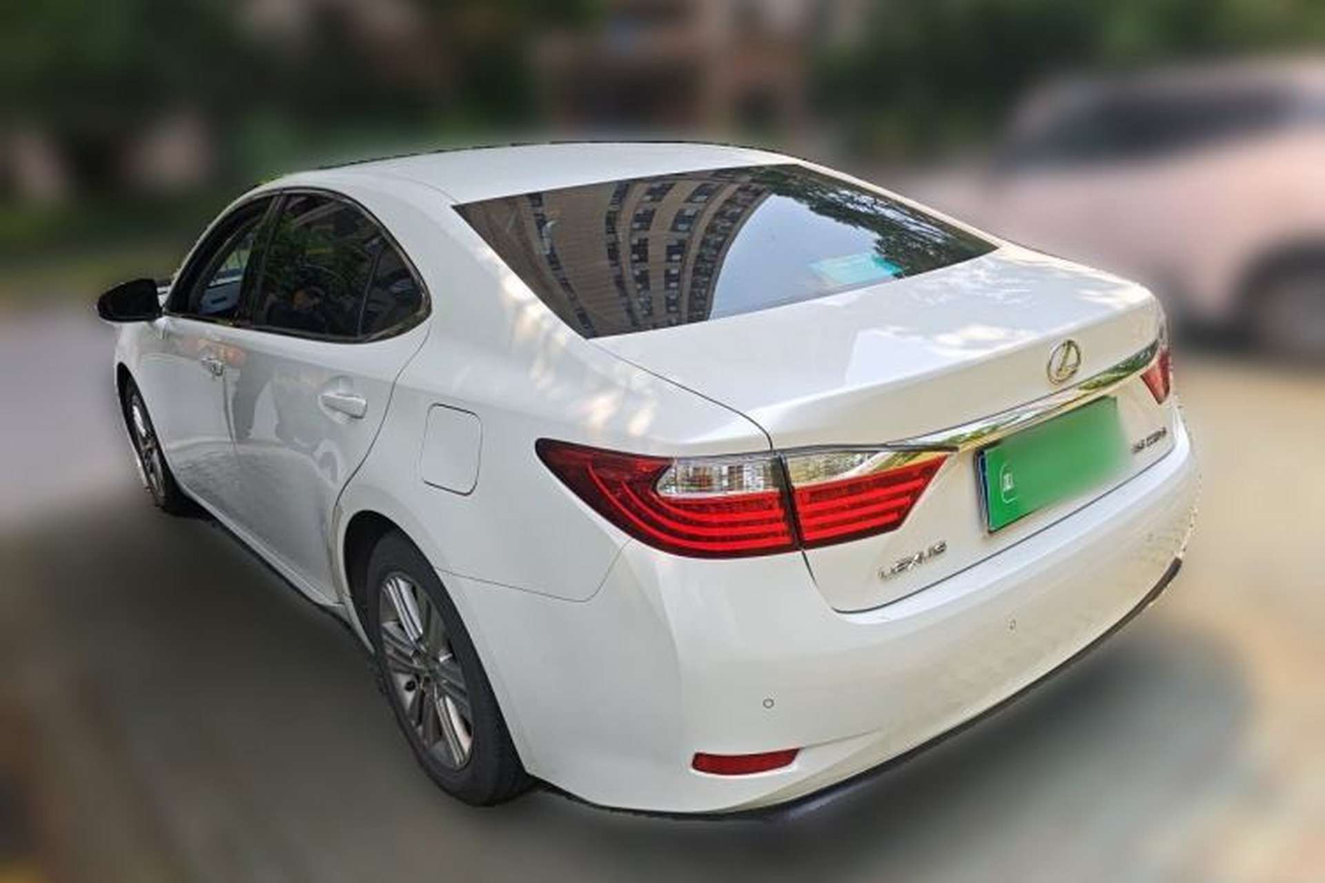 Used Lexus ES 2014 250 Elite Edition Rear Left 45 Deg