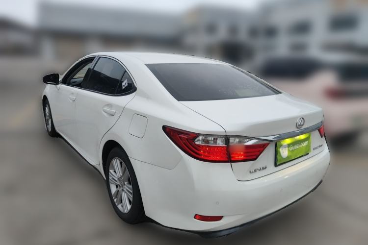 Used Lexus ES 2014 250 Elite Edition Rear Left 45 Deg