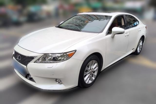 Used Lexus ES 2014 300h Elite Edition
