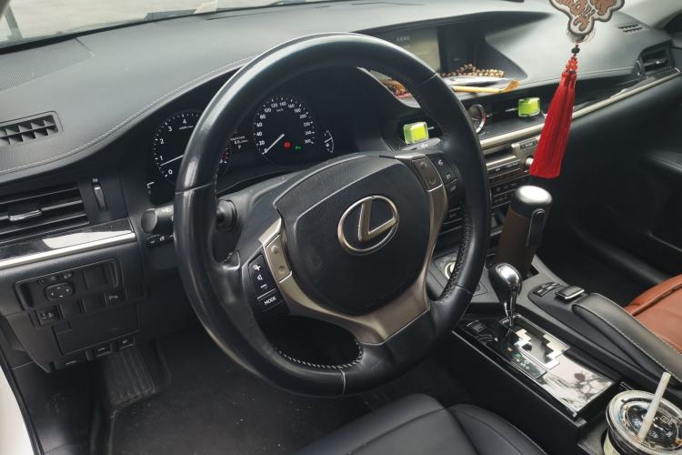 Used Lexus ES 2014 250 Elite Edition Steering Wheel