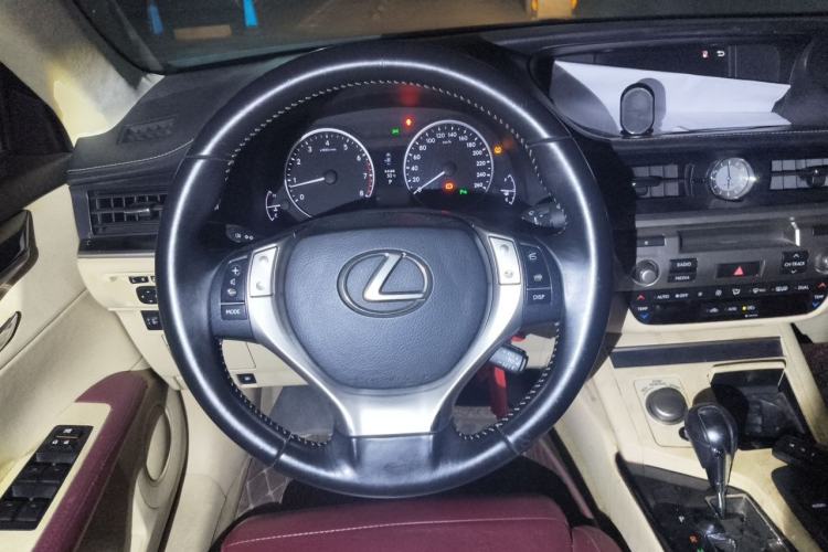Used Lexus ES 2014 250 Elite Edition Steering Wheel