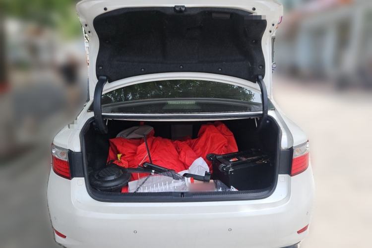Used Lexus ES 2014 250 Elite Edition Trunk