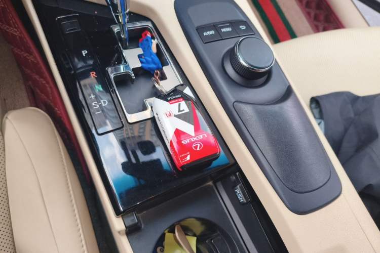 Used Lexus ES 2014 300h Elite Edition Vehicle Key