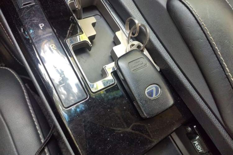 Used Lexus ES 2014 300h Elite Edition Vehicle Key