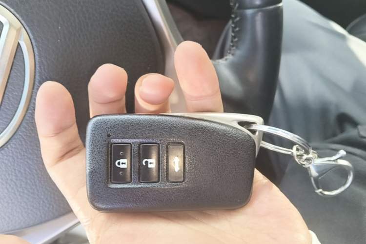 Used Lexus ES 2014 250 Elite Edition Vehicle Key