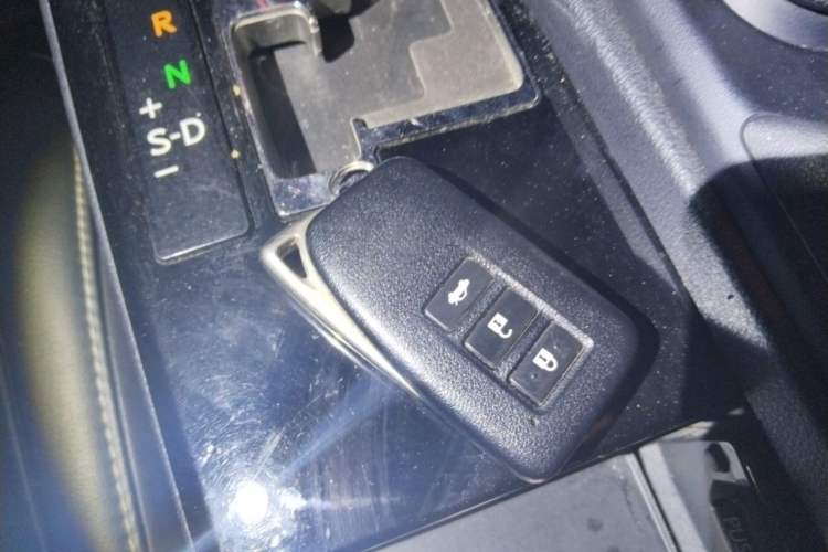 Used Lexus ES 2014 250 Elite Edition Vehicle Key
