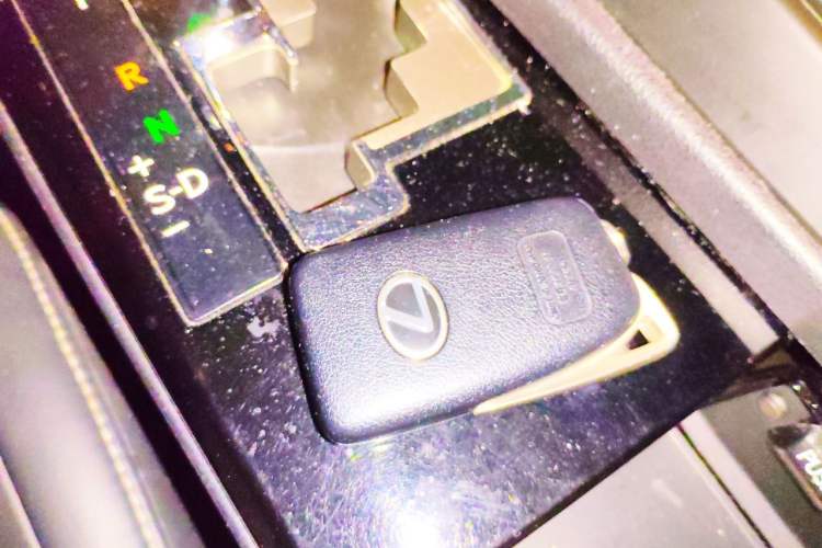 Used Lexus ES 2014 250 Elite Edition Vehicle Key